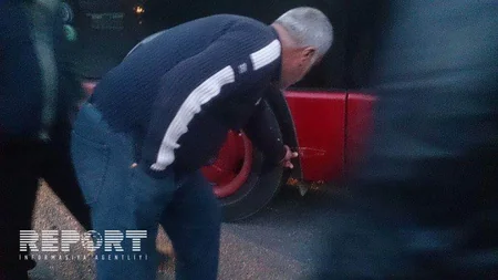 BakuBusın avtobusu qəzaya düşüb - FOTO