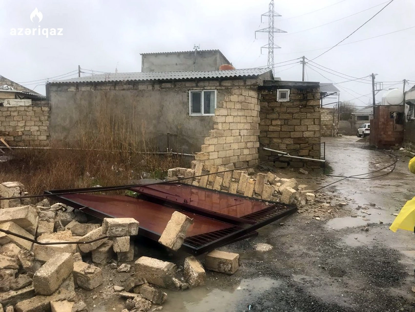İki qəsəbədə hasar aşaraq qaz xətlərini zədələyib