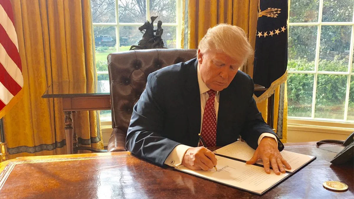 Citizens of six Muslim countries banned to enter US