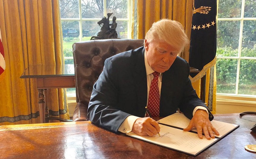 Citizens of six Muslim countries banned to enter US
