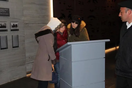 ​Gənclər Quba Soyqırımı Memorial Kompleksinə yürüş edib - FOTO