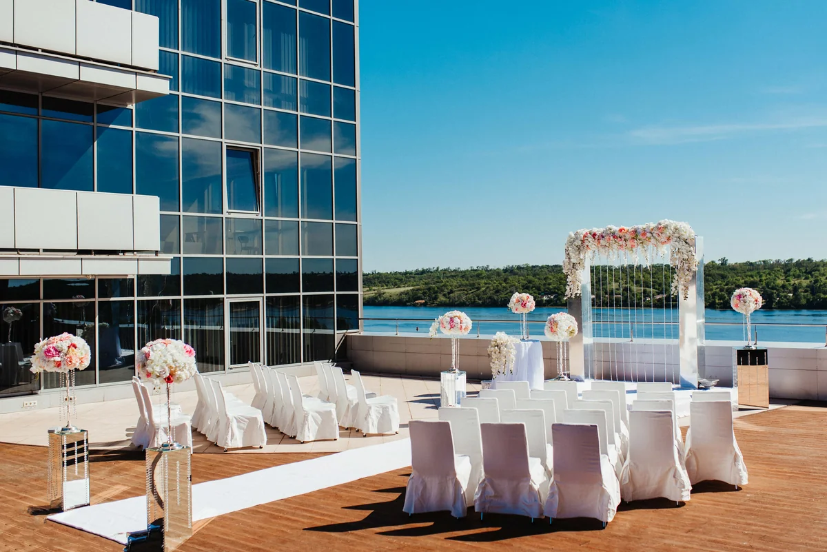 DİN: Açıq havada və çadırda toy mərasimi keçirmək olar