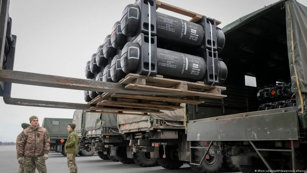 Almaniya Ukraynaya ağır silahlar verəcək