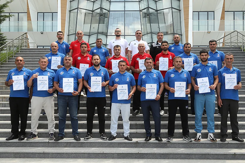 Bakıda UEFA-nın dəstəyi ilə keçirilən məşqçi kurslarına yekun vurulub