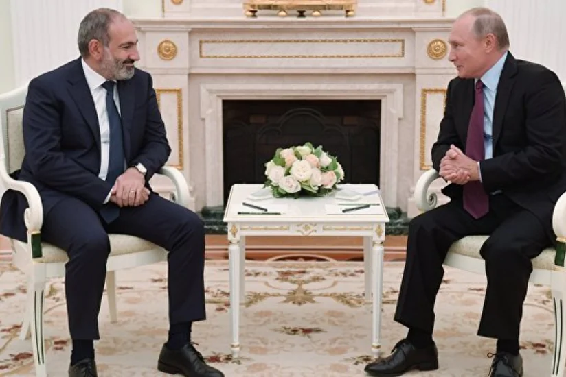 Путин и Пашинян обсудили взаимодействие сторон в рамках ОДКБ и ОБСЕ