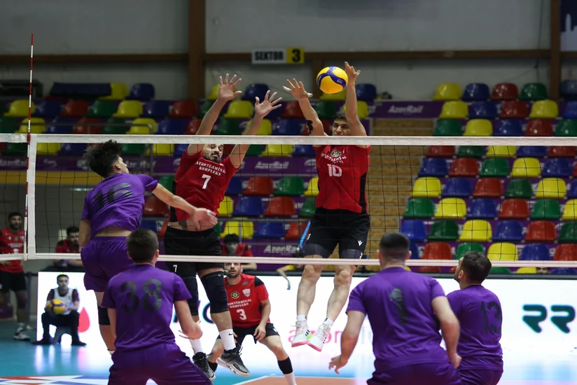 Voleybol üzrə Azərbaycan Kubokunda qrup mərhələsinin son oyunları keçirilib