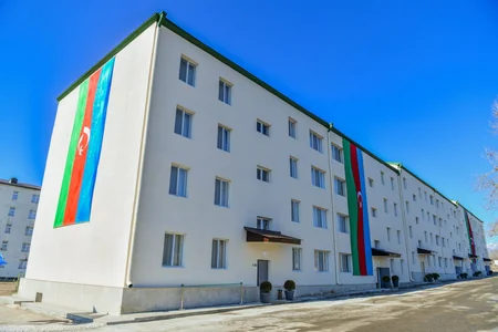 В воинской части ГПС в Джебраиле сданы жилые дома для пограничников
