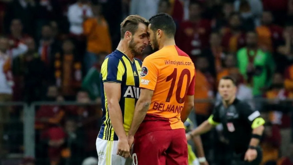 Bu gün Qalatasaray və Fənərbağça arasında mövsümün ilk İstanbul derbisi keçiriləcək