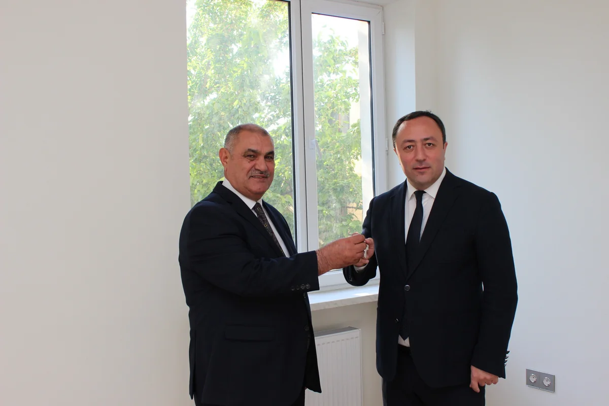Əmlak Məsələləri Dövlət Xidməti Azərbaycan Yüksəliş Partiyasına ofis verib