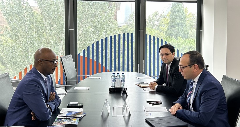 Azərbaycan Ruanda ilə məhsulların potensial tədarükünü müzakirə edib