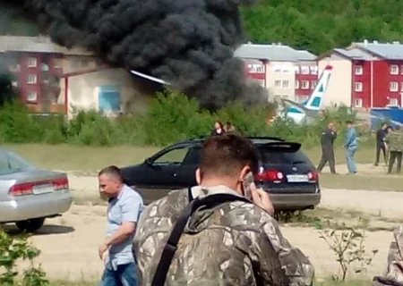 Число пострадавших при аварийной посадке самолета в Бурятии возросло до 22  - ФОТО - ВИДЕО - ОБНОВЛЕНО