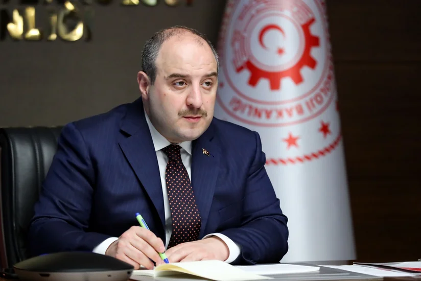 Türkiyəli nazir vətəndaşlara çağırış edib: Səslərinizə sahib çıxın