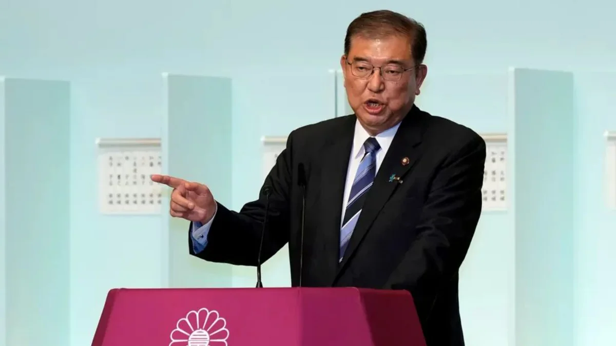 Japan’s government approval rating sees record surge in 17 years