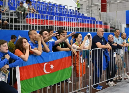 Azərbaycan boksçusu Rusiyada keçirilən beynəlxalq yarışda finala yüksəlib