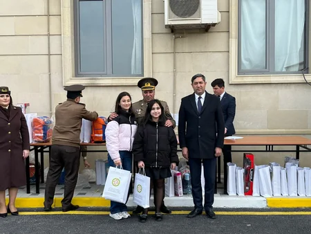 FHN işçiləri şəhid övladları üçün “açıq qapı günü” keçirib