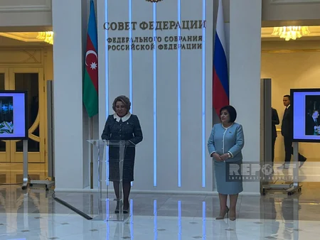 Rusiya Federasiya Şurasında Heydər Əliyevin 100 illik yubileyinə həsr olunan sərgi açılıb