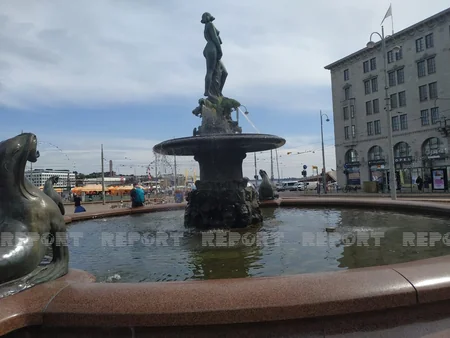 Neftçinin Finlandiyadakı HİKkəsi, tanımadığımız Helsinkidə tanıdığımız Aleksandrın abidəsi