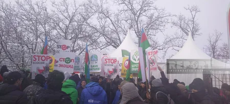 Акция на дороге Ханкенди-Лачын продолжается