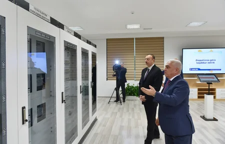 Prezident İlham Əliyev Xəzər rayonunda bir neçə yarımstansiyanın açılışında iştirak edib