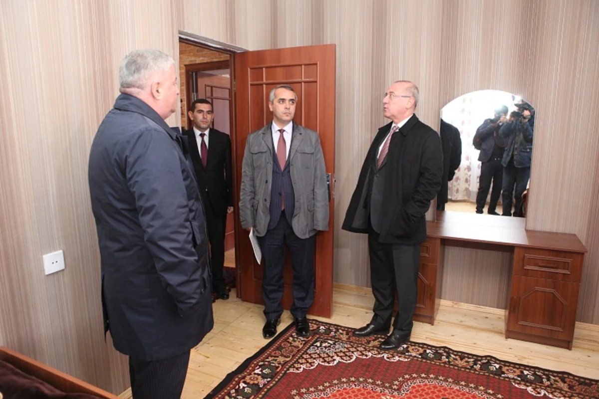 Göygöl və Gədəbəydə Qarabağ müharibəsi əlilləri və şəhid ailələri fərdi yaşayış evləri ilə təmin edilib