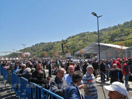 PHOTO REPORTAGE from the new airport in Rize 