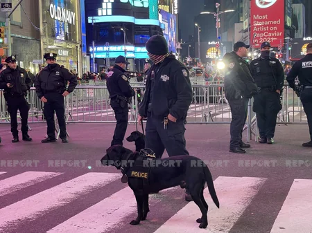 ABŞ-ın məşhur Times meydanında Yeni il şənliyi məhdudiyyətlə qeyd olunub 