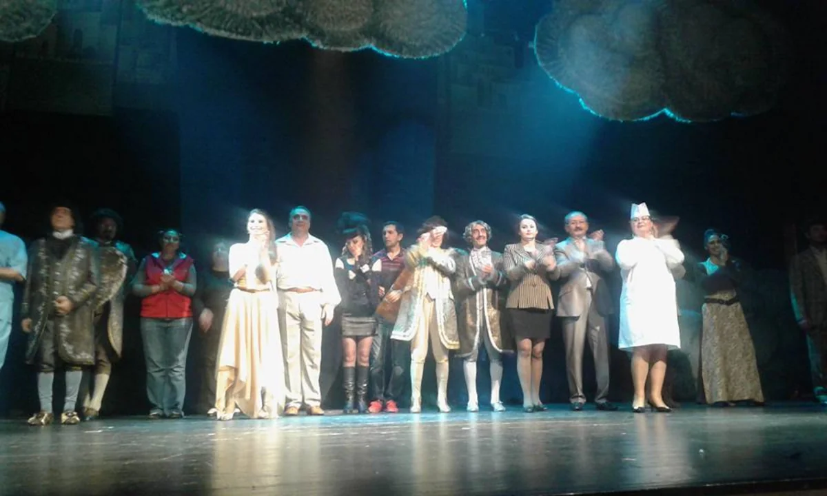 Milli Dram Teatrı Türkiyədən qastrol səfərindən qayıdıb