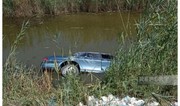 В Сальяне три человека погибли при падении автомобиля в канал