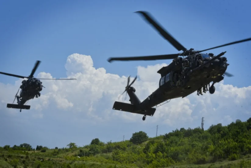 ABŞ-da hərbi helikopter qəzaya uğradı, ölən və yaralananlar var