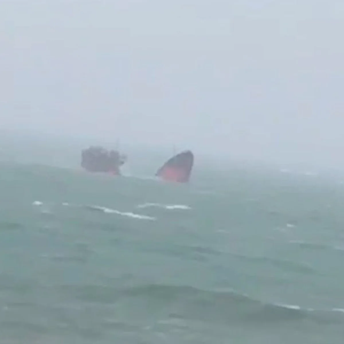 Dry cargo ship breaks down in Russia’s Novorossiysk region due to storm