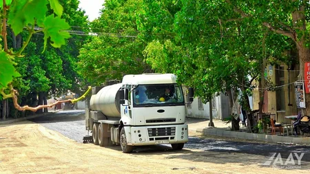 Bakının Cəlil Məmmədquluzadə küçəsi əsaslı təmir edilir