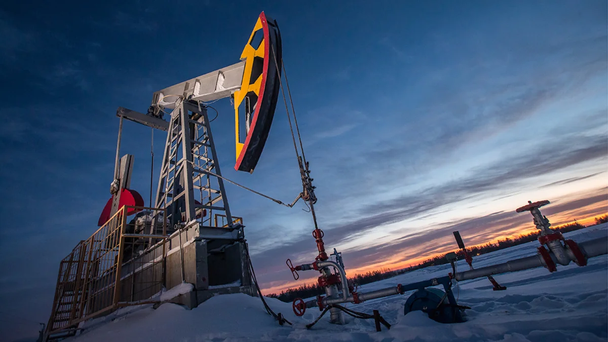 Россия в августе восстановила добычу нефти и газоконденсата в рамках ОПЕК+