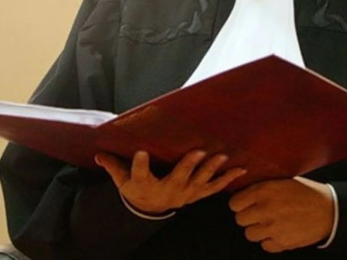 Azərbaycan Təhsil Nazirliyi və universitet müəlliminin korrupsiya əməlləri ilə bağlı cinayət işi məhkəməyə göndərilib