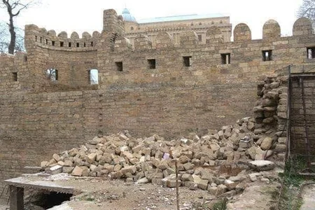 İdarə: İçərişəhərdə restoranların terraslarının genişləndirilməsi nəzərdə tutulub