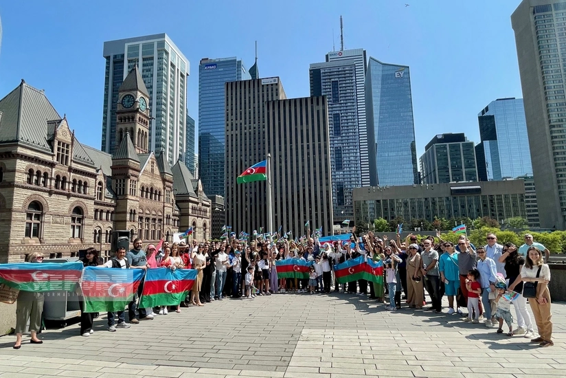 Azerbaijani flag raised in Toronto 