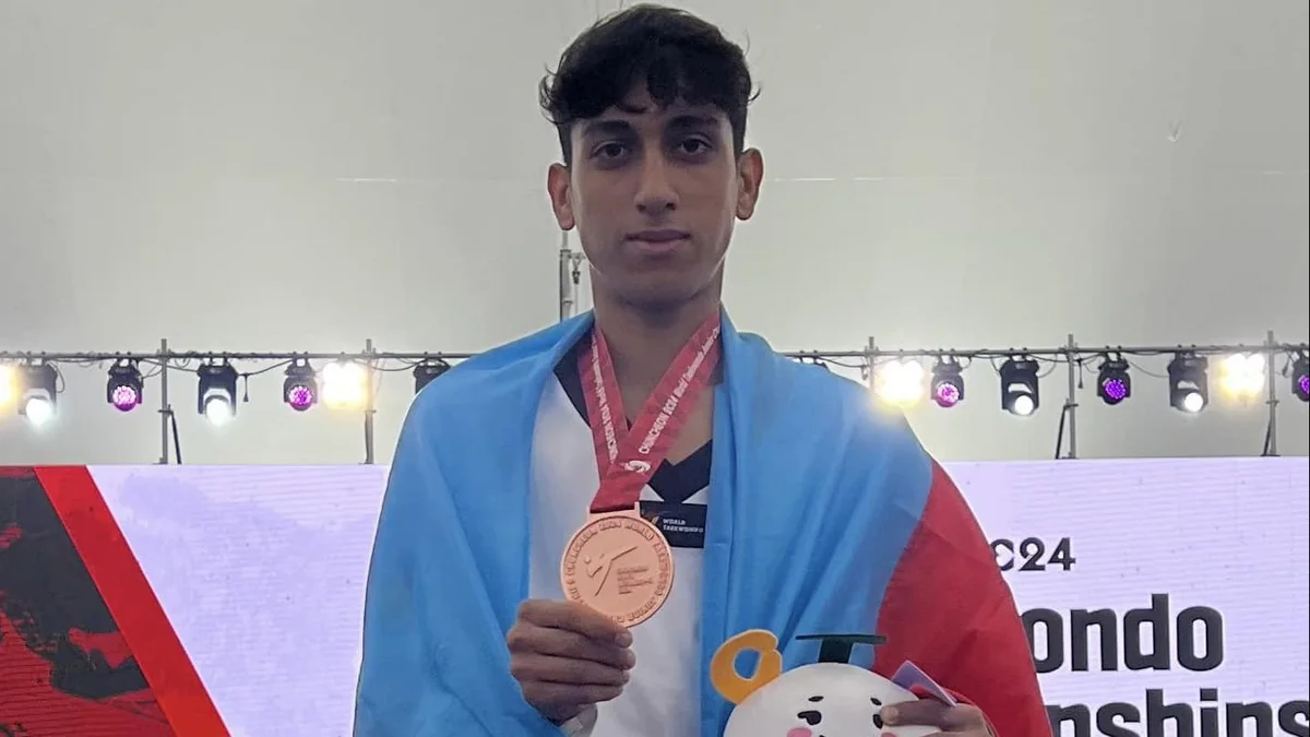 Azərbaycan taekvondoçusu dünya çempionatında bürünc medal qazanıb