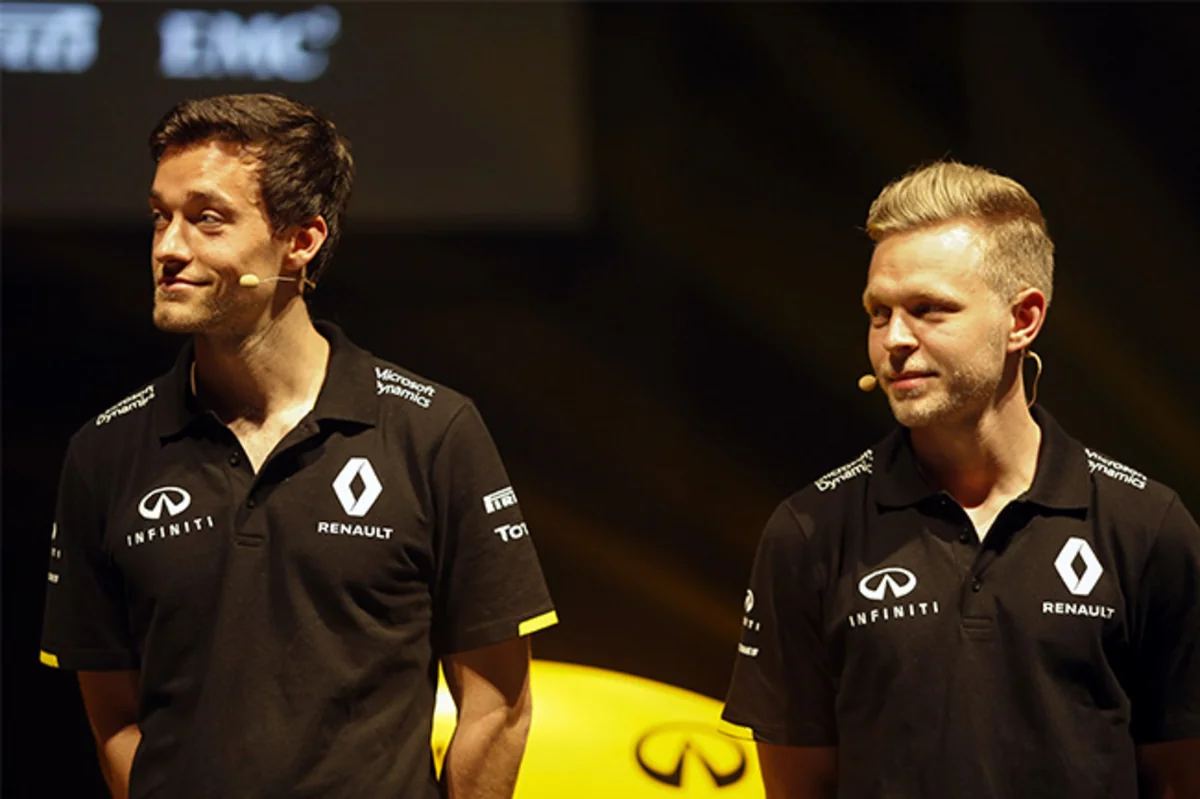 Renault duo look ahead to Baku