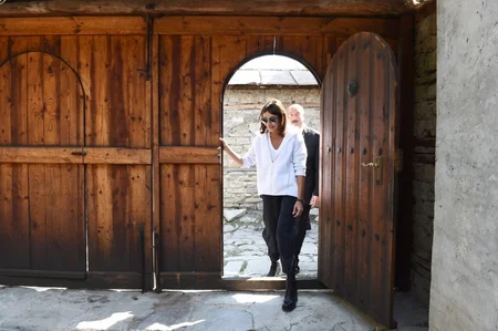 Prezident: Nə qədər çox turist gəlsə, ölkəmizə o qədər də çox pul gələcək