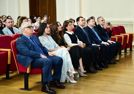 Leyla Əliyeva və Arzu Əliyeva Bakı Musiqi Akademiyasında tələbə və gənclərin konsertini izləyib
