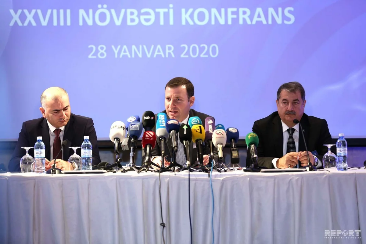 Elxan Məmmədov: Futbolçu qəlyan çəkməməlidir