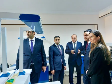 İcbari Tibbi Sığorta üzrə Dövlət Agentliyinin sədri Naxçıvana gedib