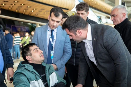 Türkiyədə müalicə olunan daha 2 qazimiz Vətənə qayıdıb