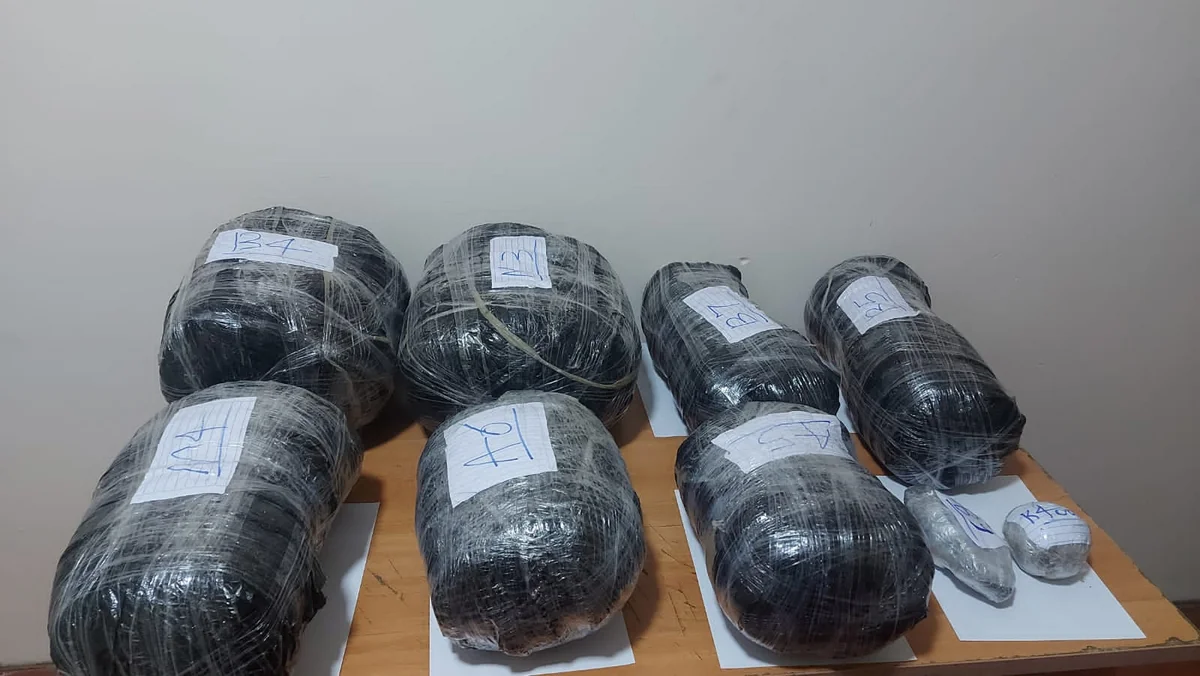 İrandan Azərbaycana 62 kq-dan çox narkotik keçirilməsinin qarşısı alınıb, narkotacir özünə xəsarət yetirib