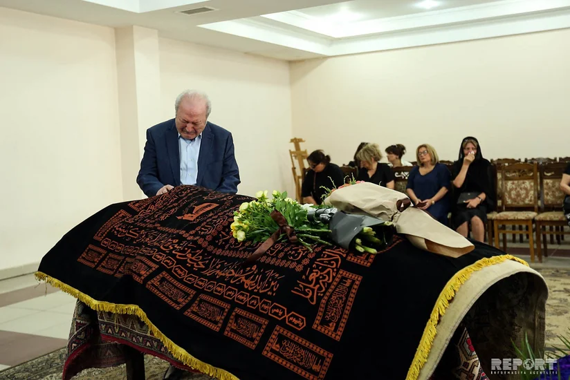 Ayaz Mütəllibov: “Mənim üçün çox çətindir... ”