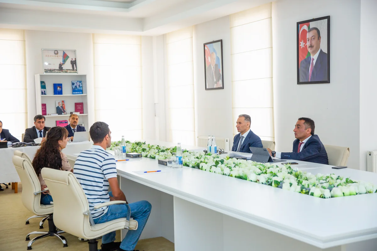 Rəşad Nəbiyev Qubada vətəndaşları qəbul edib