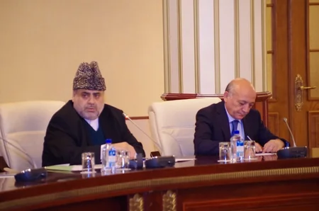 Qafqaz Müsəlmanları İdarəsində Dini Qurumlarla İş üzrə Dövlət Komitəsinin rəhbərliyi ilə birgə müşavirə keçirilib