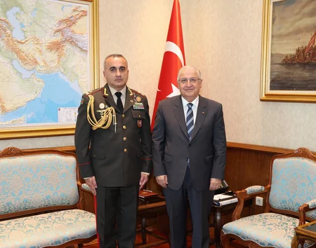 Türkiyə-Azərbaycan hərbi əməkdaşlığının mövcud durumu müzakirə olunub