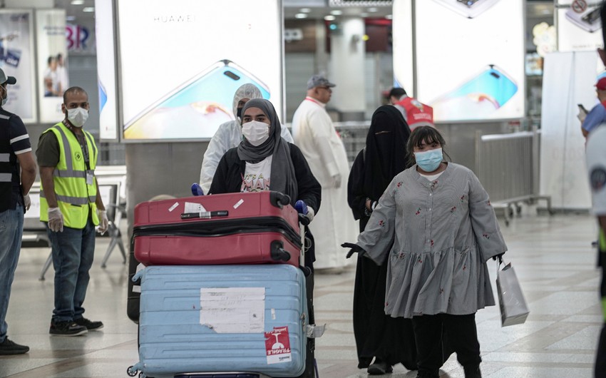 Kuwaiti residents banned from leaving country without COVID vaccination