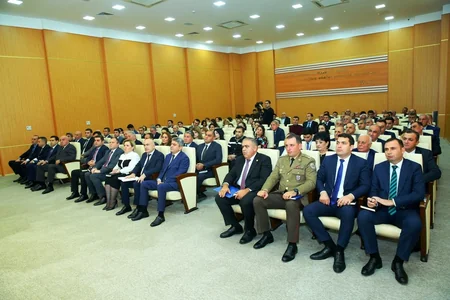 BŞİH: Qarlı havalara hazırlıq işləri görülür, xüsusi təyinatlı texnikalar hazır vəziyyətə gətirilib