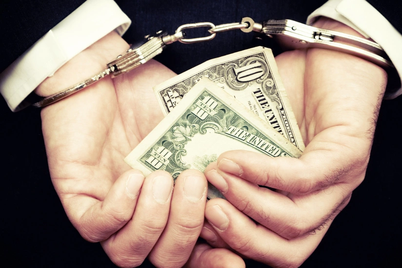 Azərbaycanda rüşvətlə bağlı cinayətlərin sayı azalıb